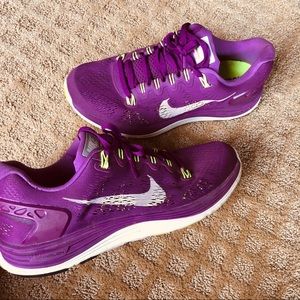 Nike shoes
